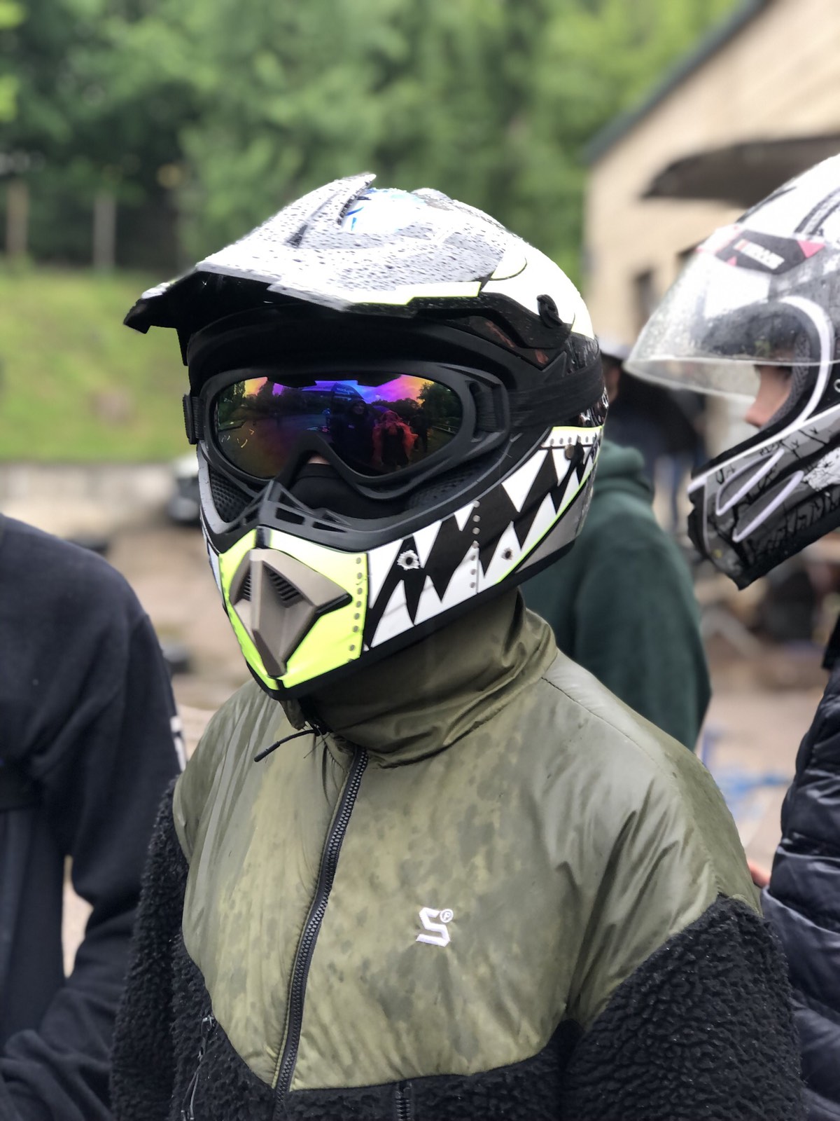 0 02 05 5cd0fb2b8e95ac15d639c68432be88213a59facd1a82659e9f115574b2a025a2 21f42486369