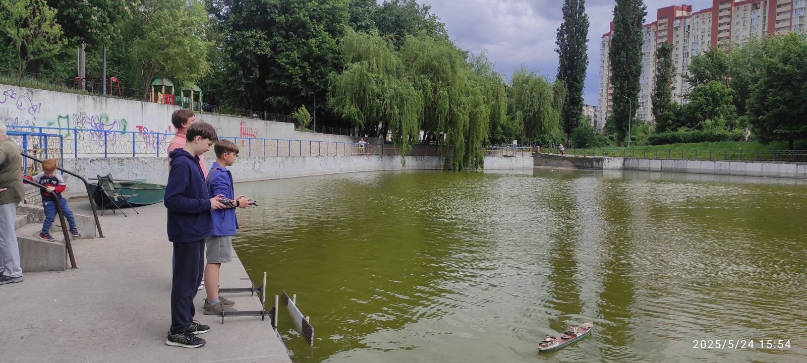 0 02 05 39e9d1d2f731e57fadd4596c0f7d5b34f337636f834c1c199fb29d6bd8541bcb 21f642b0c73