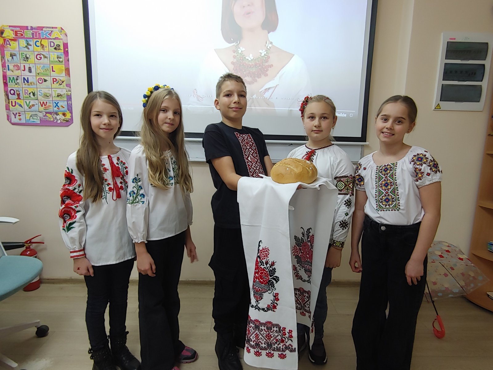 0 02 05 fc0fbd648b39a59e57bf9f427b5f706d7f03108677444e4f7af9bd63a5d439f2 222dcd882e4