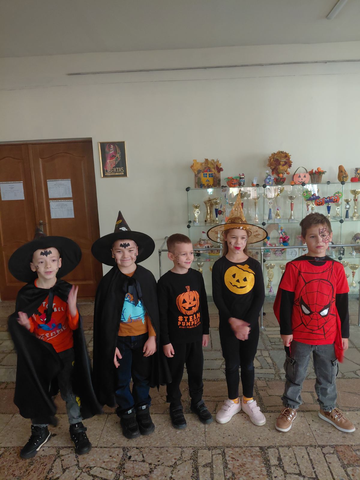 0 02 05 7656b84b6c471ddd15947b3a51f80cb757f1897cba12409b9e088691573cd045 222e53f35e1