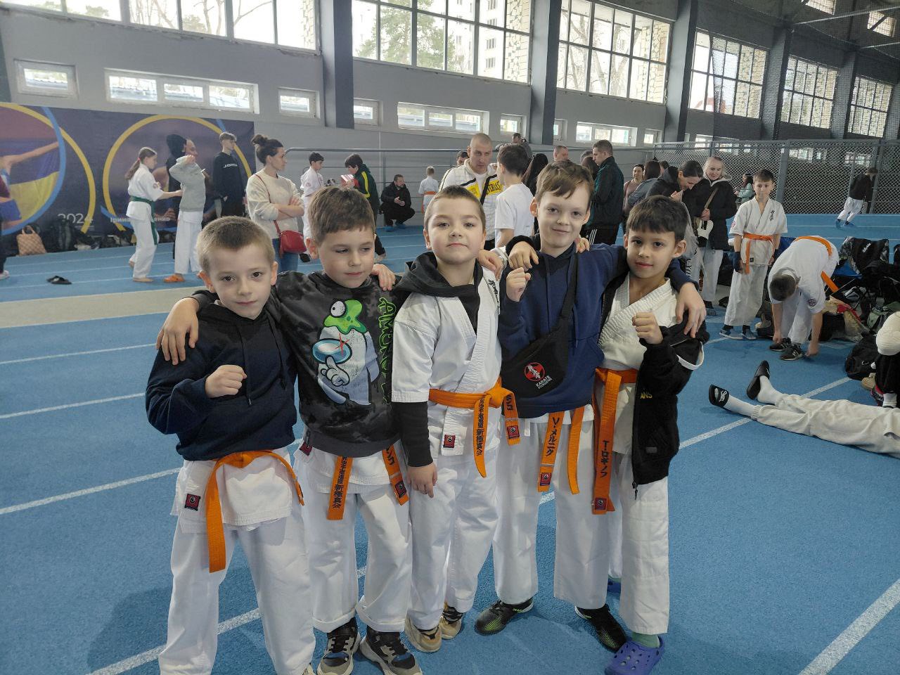 0 02 05 e170ac57c576657a5757d80b6d10bc47c05bcf6e114d2b4f1fdbe852863a7965 2208afc3241