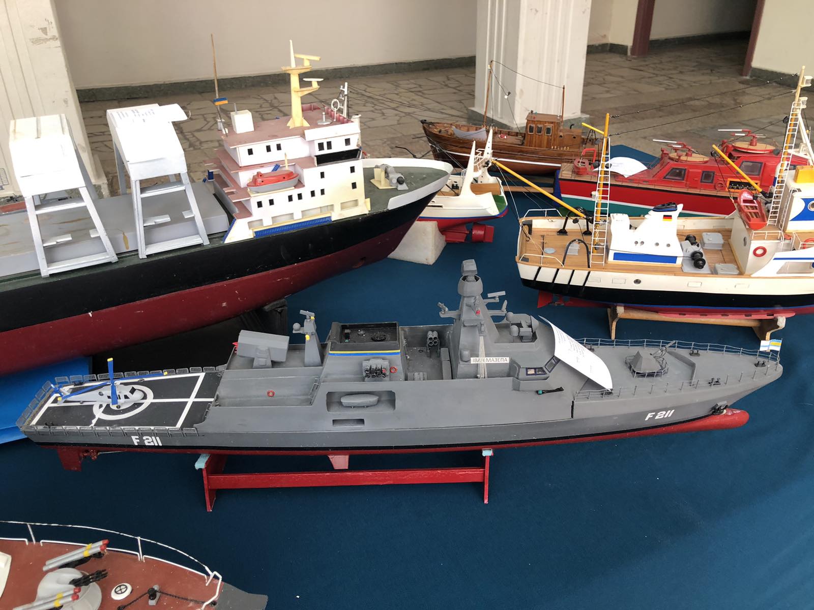 0 02 05 44b574302e89f5e846456539320ae2779aeba7fbe50b3c6fbda0a6415f093e41 220ac64cbf8