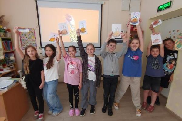 Гурток «English speaking club» -  Заняття в Академії літа